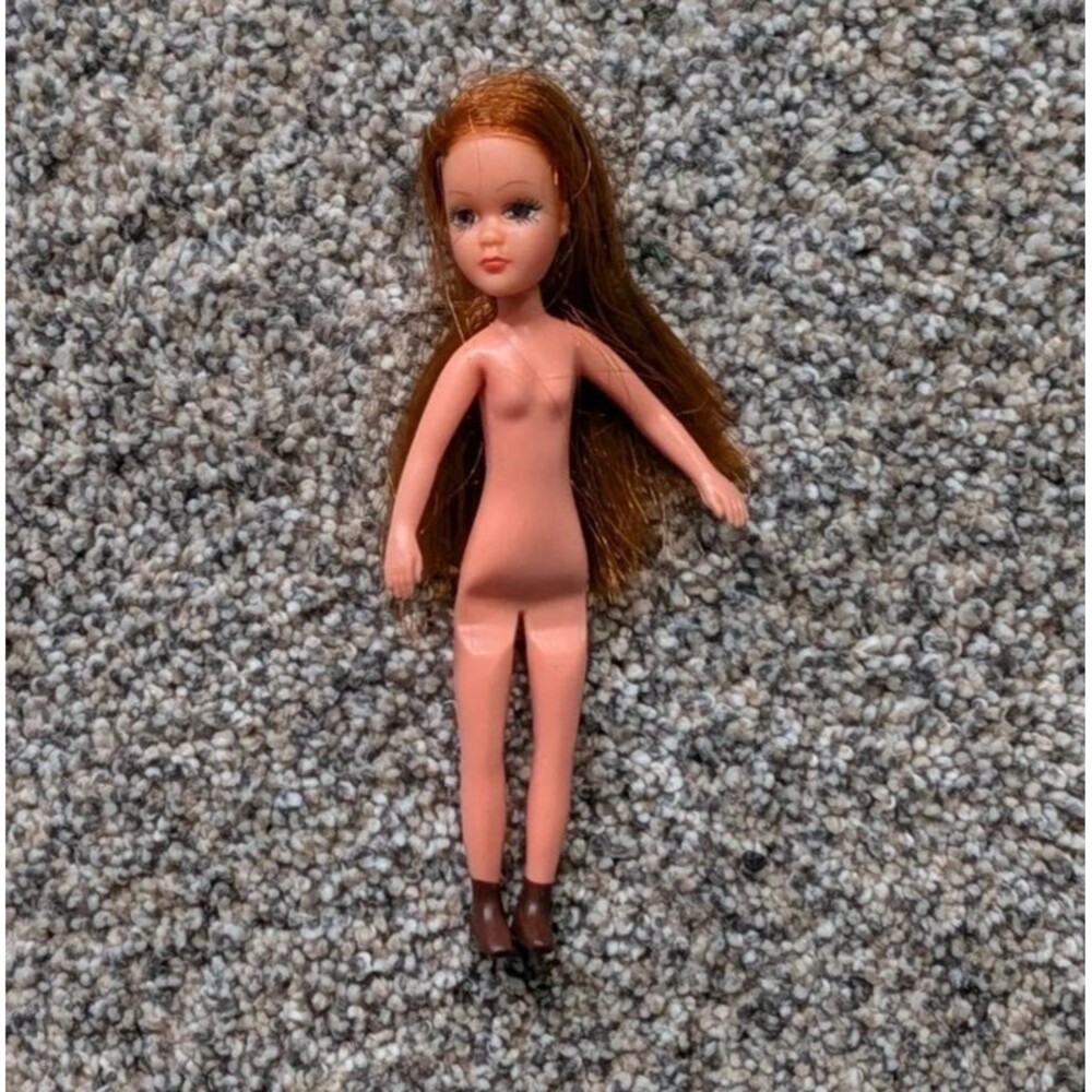 Vintage RARE 1970s Lesney Disco Girls Red Hair Pocket Doll 6" Hong Kong